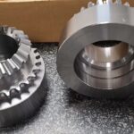 Pignon conique + pignon à chaîne double pour cartonneuse